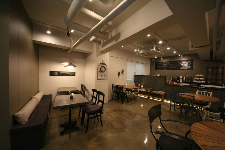 Food & Drinks 4, Won's Ville Myeongdong, Jung