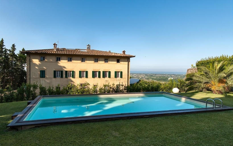 Villa Camaiore, Lucca