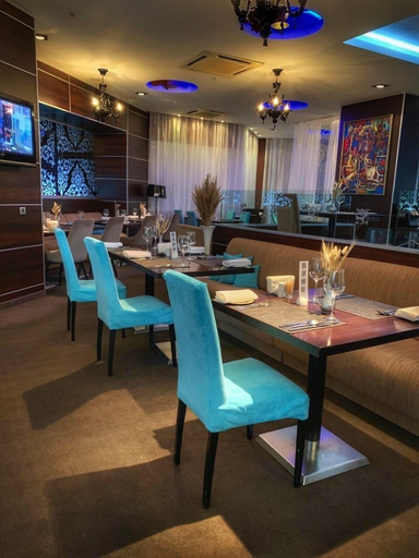 Food & Drinks 4, Four Elements Perm, Perm' gorsovet