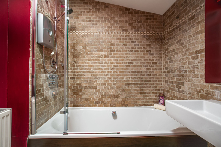 Bathroom 4, Charming Victorian Cottage, London