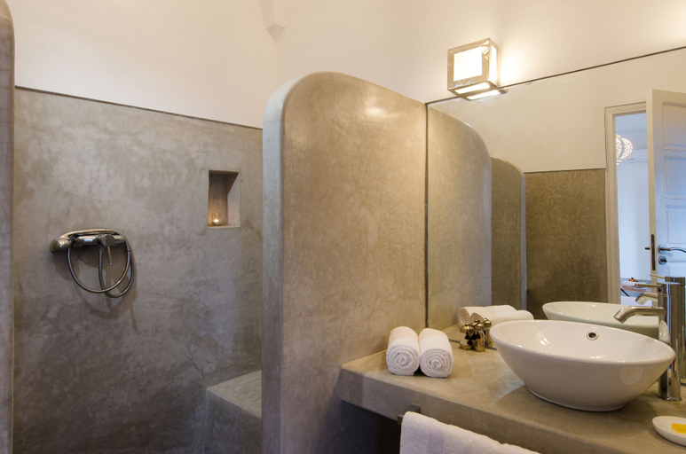 Bathroom 5, Riad Sapphire and Spa, Marrakech