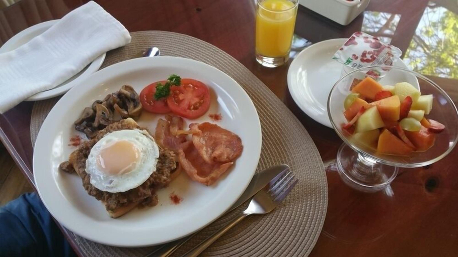 Food & Drinks 5, Belmont Guesthouse, Mangaung