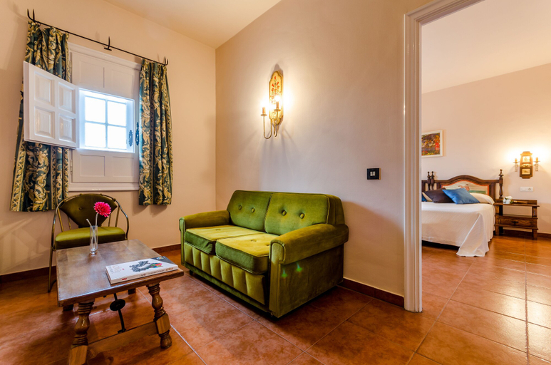 Bedroom 3, Temple Pradorrey, León