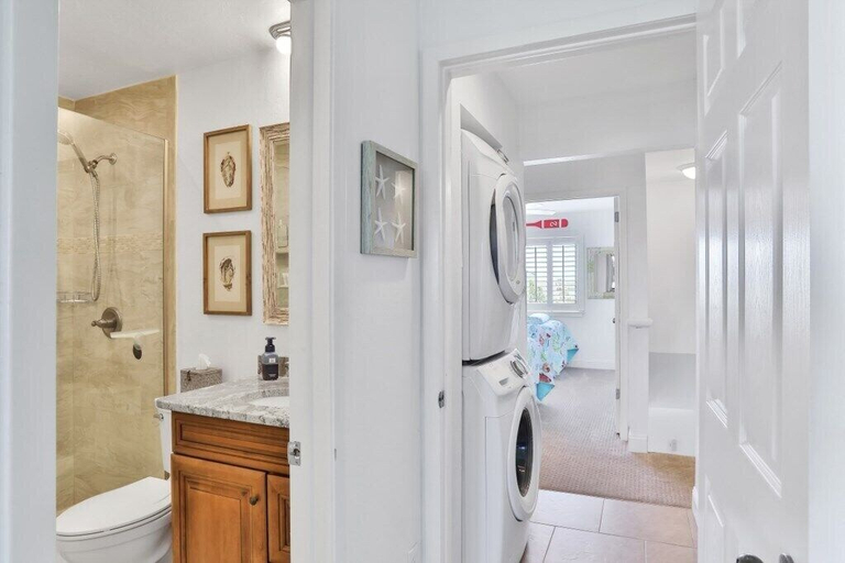 Bathroom 4, Summerhouse 147 New, Saint Johns