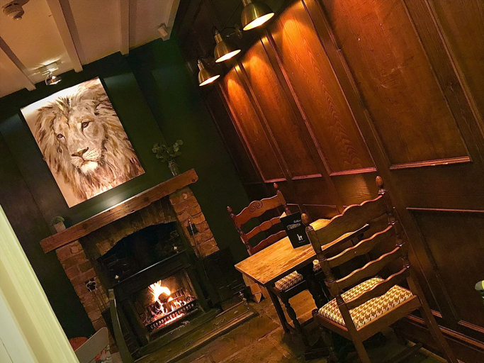 Others 2, Red Lion Coaching Inn, Lincolnshire