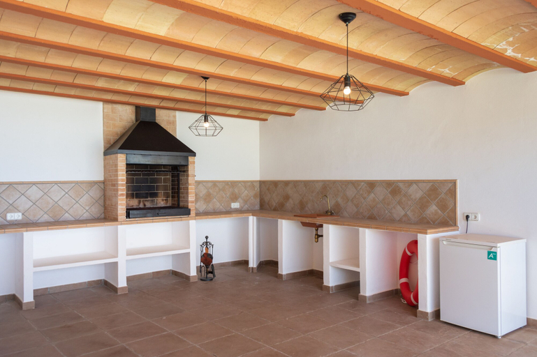 Others 5, Can Pere Blai, Baleares