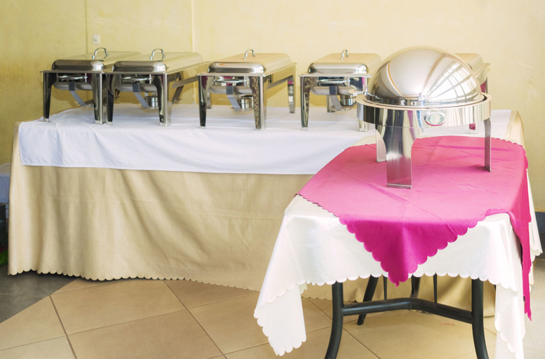 Food & Drinks 3, Diamonds Hotel, Kampala