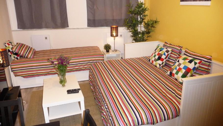 4, Chez Esmara Et Philippe Fourche, Bruxelles