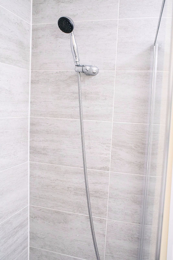 Bathroom 4, Crystal, Tameside