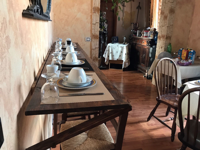 Food & Drinks 5, Camelot B&B Palermo, Palermo