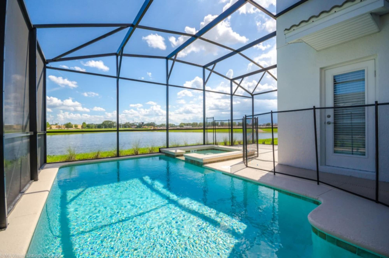 Sport & Beauty 5, Storey Lake IHR 4054, Osceola