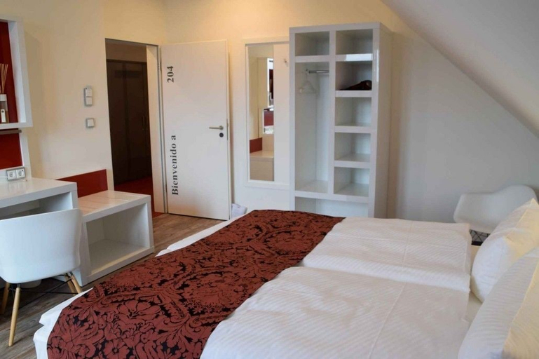 Bedroom 3, Hotel Arts, Rhein-Neckar-Kreis