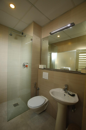 Bathroom 3, Dhulikhel Lodge Resort, Bagmati