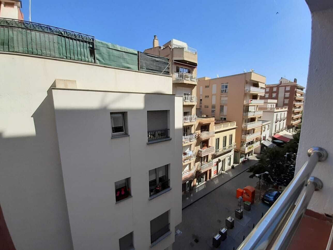 Exterior & Views 2, Hostal Lloret Playa, Girona