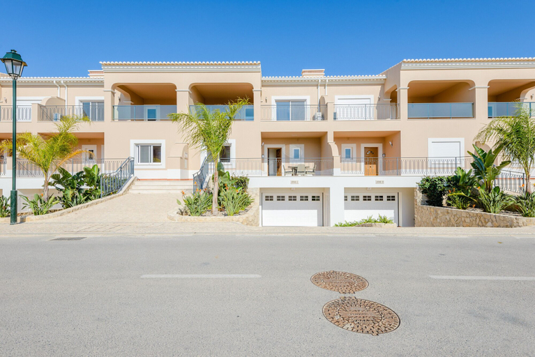 Exterior & Views 2, Boavista Golf and Spa Resort - Bayview, Lagos