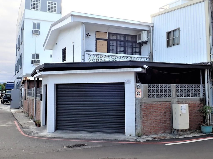 Exterior & Views, Childhood Days, Taitung
