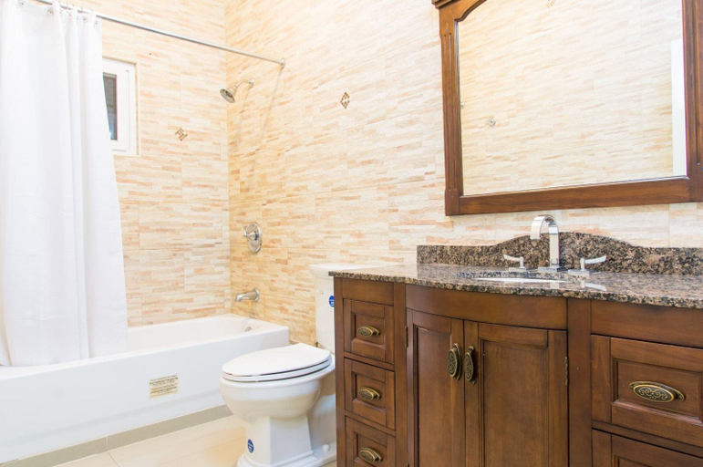 Bathroom 3, Kings Manor 06 by Pro Homes Jamaica