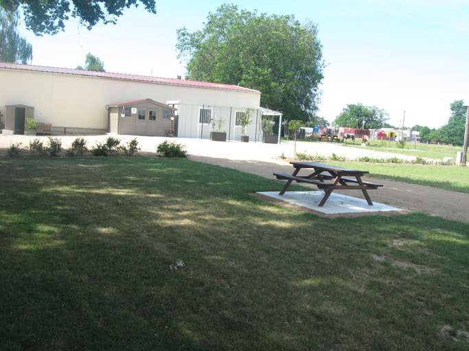 Others 5, Camping A La Ferme De Cornaton, Ain