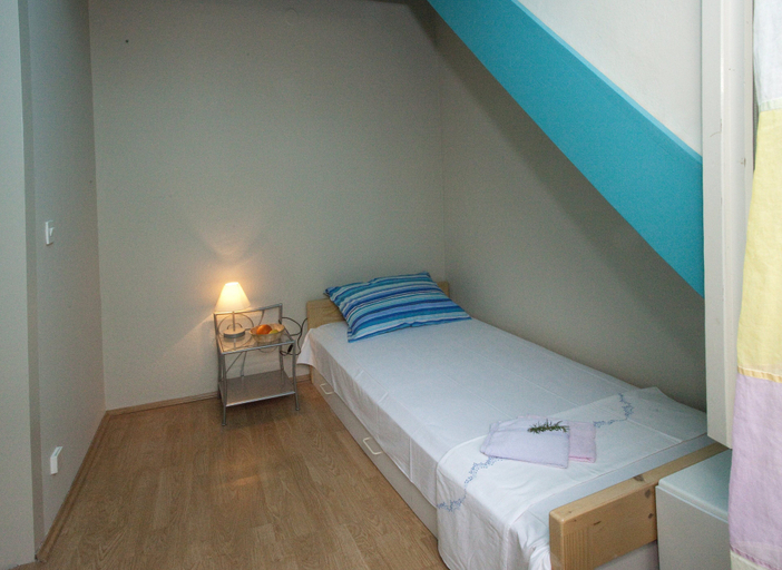 Bedroom 2, Holiday Home Tea, Pučišća