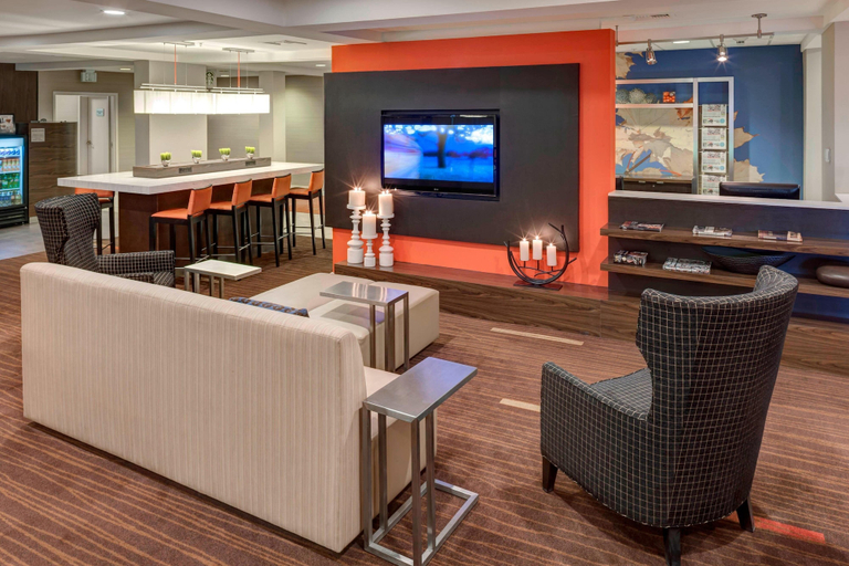 Food & Drinks 4, Courtyard by Marriott Wichita East, Sedgwick