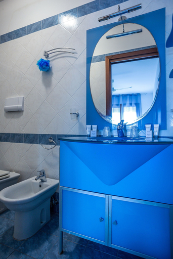 Bathroom 3, Promenade, Venezia