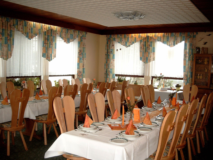 Food & Drinks, AdiHotels 'Haus Gombert', Schwalm-Eder-Kreis