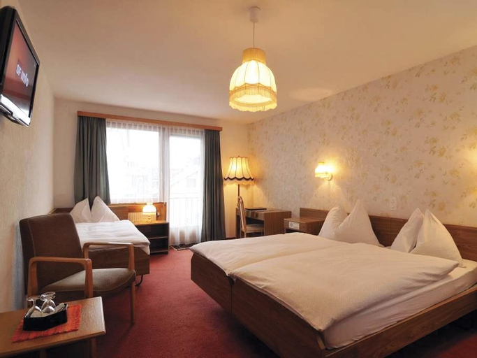 Bedroom 3, Hotel Toscana, Interlaken