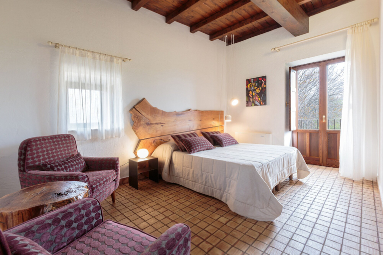 Bedroom 3, Bosco Ciancio, Catania