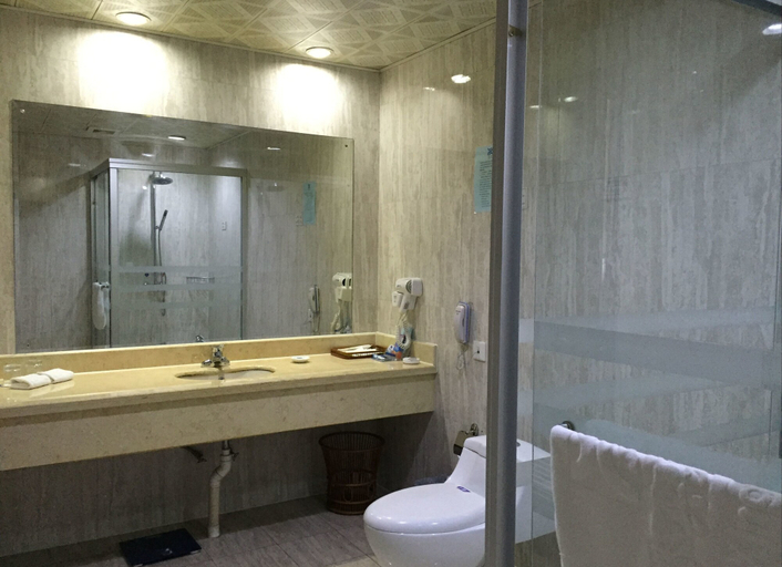 Bathroom 5, Kunshan Yuxing Hotel, Suzhou