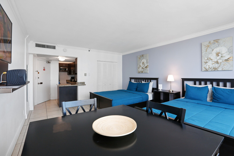 Bedroom 3, Castle Beach Suites by MiaRentals, Miami-Dade