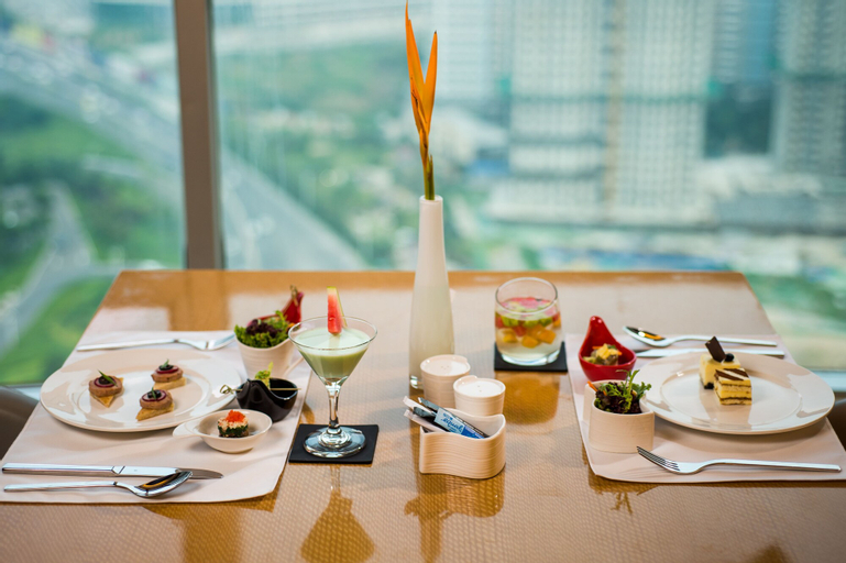 Food & Drinks 25