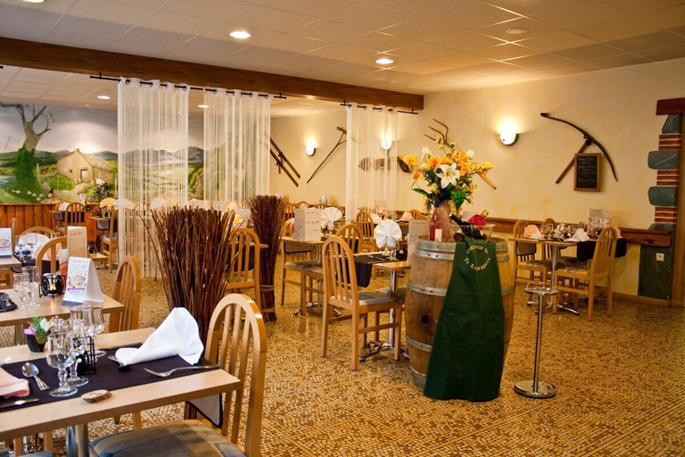 Food & Drinks 4, Hostellerie du Cantal, Cantal