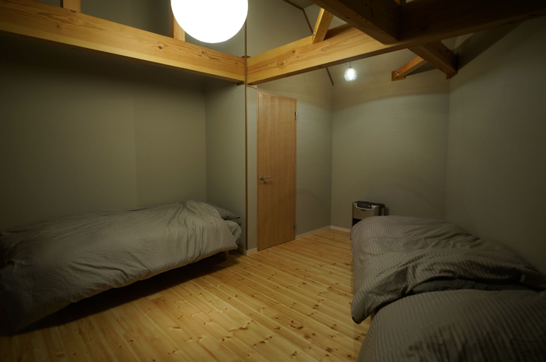 Bedroom 3, Life is better inn the mountain, Hakuba