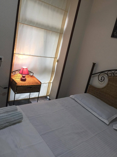 Bedroom 4, Studio Erekle Tatishvili Street, Tbilisi