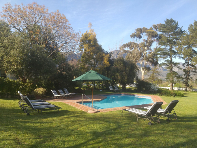 Sport & Beauty 3, L'Auberge Chanteclair, Cape Winelands