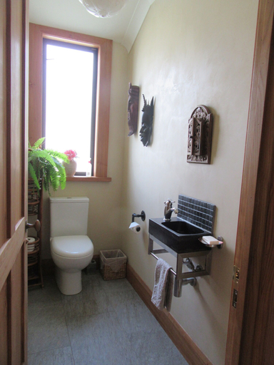 Bathroom 4, Redwood Valley B & B, Tasman