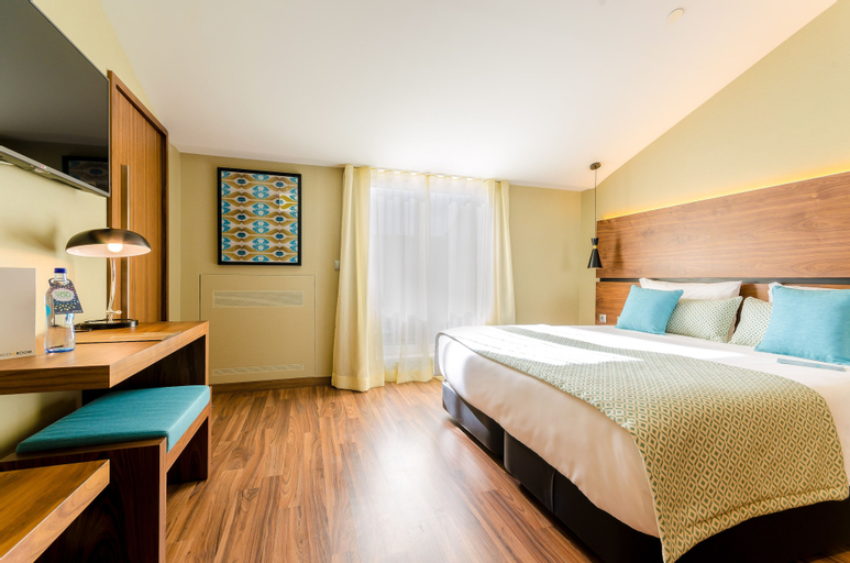 Bedroom 21