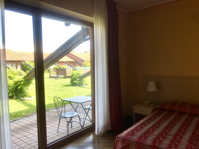 Bedroom 4, Serravalle Golf Hotel, Alessandria
