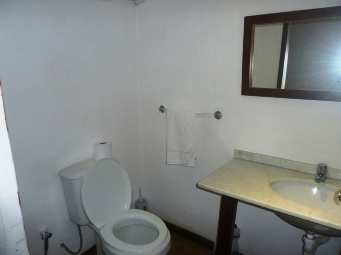 Bathroom 4, Casa do barão, Parati
