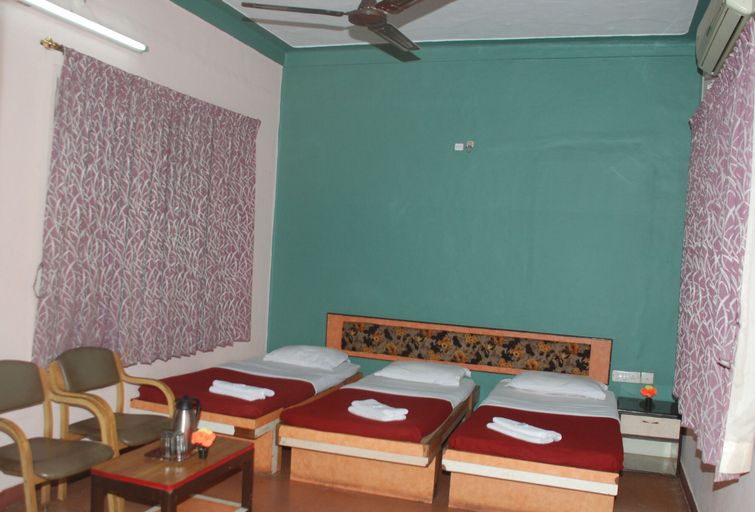 Bedroom 5, KSTDC Hotel Mayura Vijayanagara, Bellary