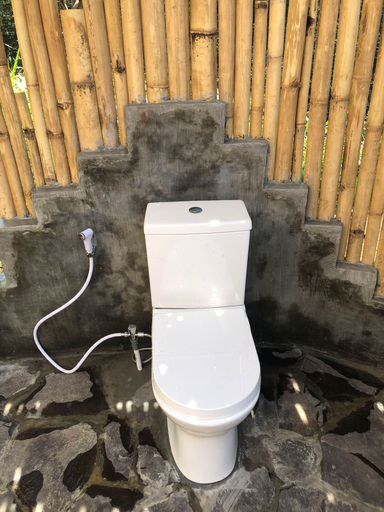 Bathroom 5, Bamboo & B - Hostel, Banyuwangi