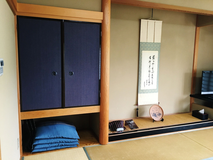Bedroom 2, Yumoto Hounoya, Yoshino