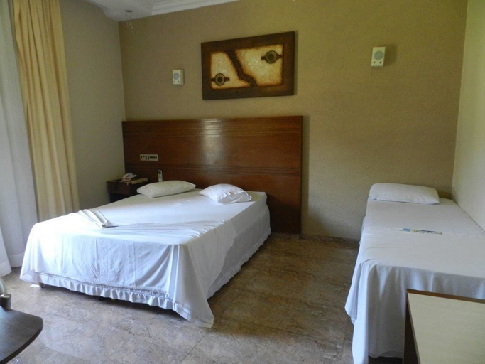 Bedroom 3, Paradise Inn Hotel e Lazer, Catanduva