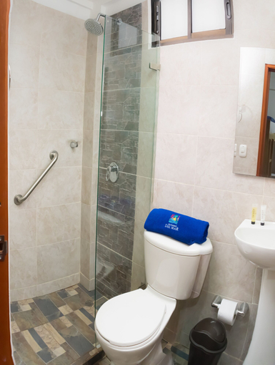 Bathroom, Hotel Senderos del Mar - Hostel, Santa Marta (Dist. Esp.)