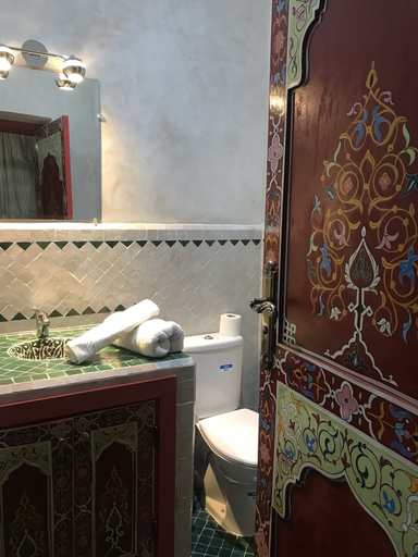 Bathroom 4, Equi Palace & Spa, Settat