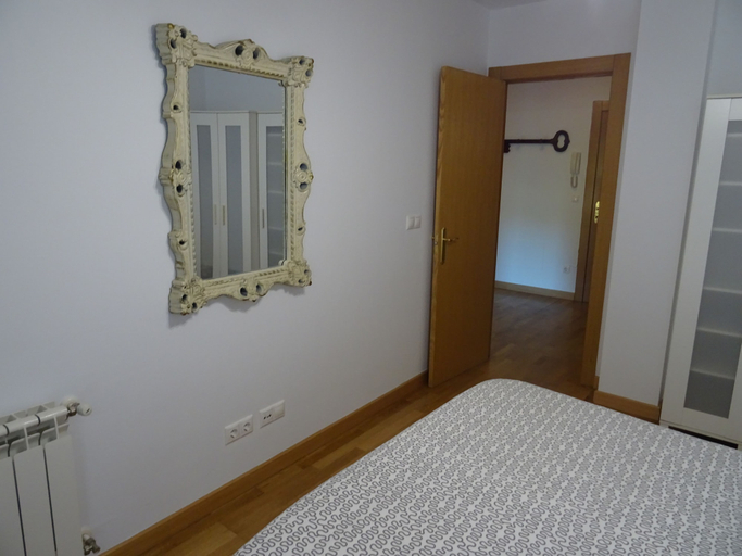 Bedroom 3, Apartamento Los Naranjos, Asturias