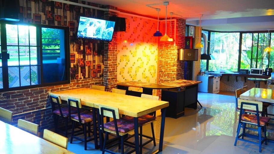 Food & Drinks 3, Poolvilla Chiangmai, Doi Saket