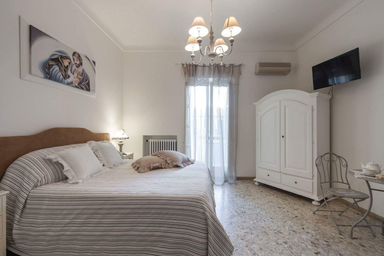 Bedroom 4, PalazzinApulia, Brindisi