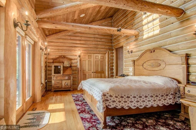 Bedroom 2, Chippewa View Lodge, Sawyer