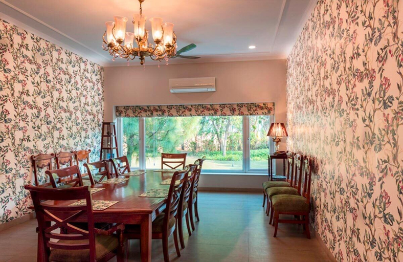 Food & Drinks 4, Siddha Wellness Village, Faridabad